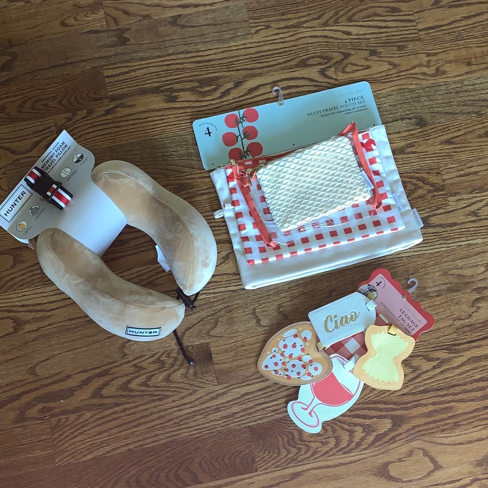 Hunter and Luxe + Willow Travel Must Bundle NWT